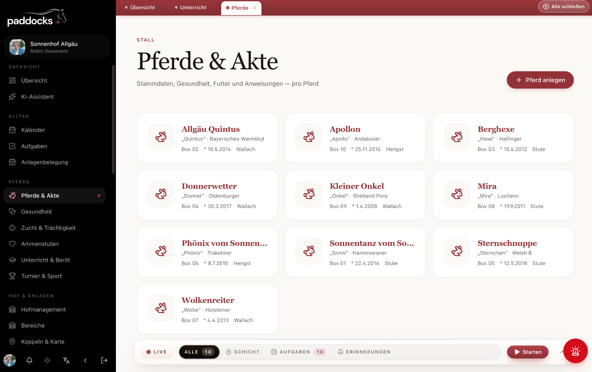 Pferdeakte mit Stammdaten, Gesundheit und Anweisungen pro Pferd in paddocks+
